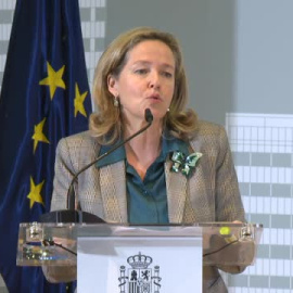 Calviño defiende la ley de paridad: "Nos va a hacer mejores desde el punto de vista social y económico"