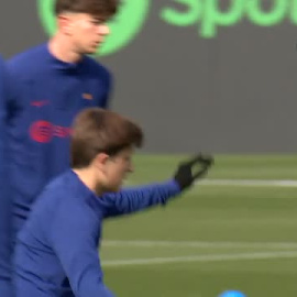 El FC Barcelona vuelve al trabajo tras la polémica victoria 1-0 ante el Valencia