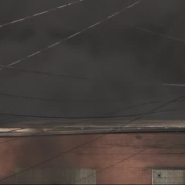 Desalojo masivo en Indiana tras el incendio de una fábrica de plásticos