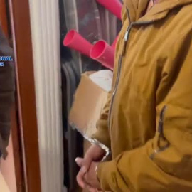 Detenido tras embaucar a una niña de 8 años para que se grabara y le facilitara imágenes sexuales