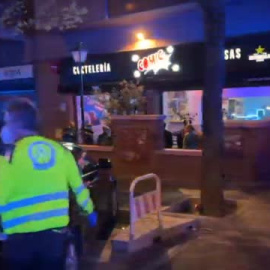 En estado grave un hombre tras ser agredido de madrugada en un local en Madrid