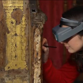 El trono real espera ya a Carlos III