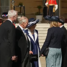 Carlos III y Camila reciben a los primeros invitados a su coronación en Buckingham