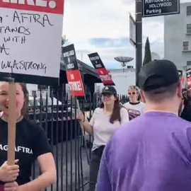 La huelga de guionistas intenta frenar una de las últimas producciones de Marvel