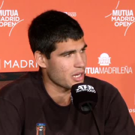 Alcaraz: "Ayer perdió Tsitsipas pero eso no significa que yo sea mejor, ni que vaya a ganar el torneo"