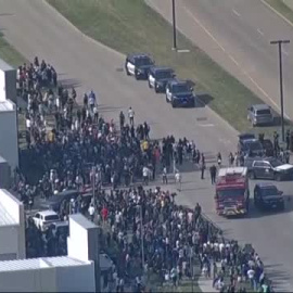 Al menos ocho muertos en un tiroteo en un centro comercial en Texas