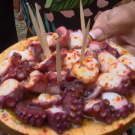 Más de 100.000 personas disfrutan de la feria del pulpo de O Carballiño