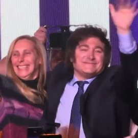 El ultraderechista Javier Milei gana las elecciones primarias en Argentina