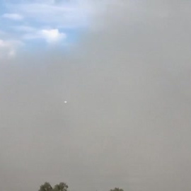 Desalojan a 3.000 personas de varios campings en los Pirineos franceses a causa de un incendio fuera de control