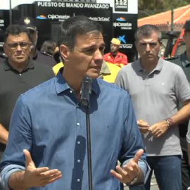 Pedro Sánchez visita las zonas afectadas por el incendio de Tenerife