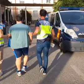 Detenido y ya en prisión un entrenador de fútbol por contactos virtuales sexuales con más de 200 menores