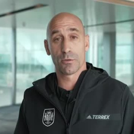 El presidente del Gobierno sugiere que Rubiales tiene que dimitir de su cargo