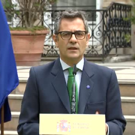 Bolaños cree que a Feijóo "se le va a hacer muy largo tener que fingir durante un mes que puede conseguir apoyos"