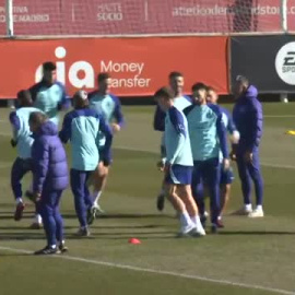 El Atlético se entrena con el lateral irlandés Matt Doherty como novedad