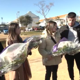 La universidad de Huelva rinde homenaje a sus estudiantes fallecidos