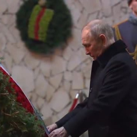 Rusia rinde homenaje al 80 aniversario de la victoria de Stalingrado