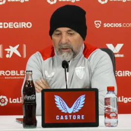 Sampaoli: "Hoy el jugador es como una lata de tomates, un producto que se devalúa"
