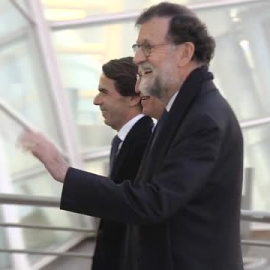 El Partido Popular presume de unidad con Aznar y Rajoy juntos después de 8 años