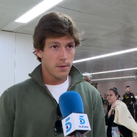 Caos de viajeros por un incendio en la línea del AVE entre Madrid y Barcelona 