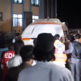 Al menos 12 muertos y decenas de heridos por una explosión en una comisaría de Policía de Pakistán