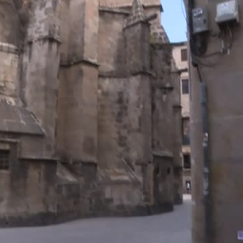 Urinarios de colores para protestar contra las calles con mal olor en Barcelona