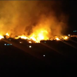 El fuego sigue devorando La Palma con tres focos activos