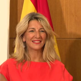 Yolanda Díaz recibe a la representante de FUTPRO, el sindicato mayoritario del fútbol femenino