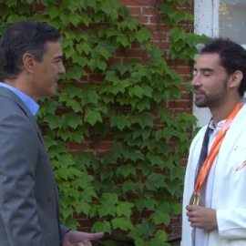 Recibimiento y homenaje a los doble medallistas de oro en atletismo en el Palacio de la Moncloa