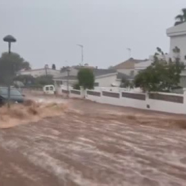 La DANA se ceba con Alcanar y obliga al confinamiento de sus vecinos
