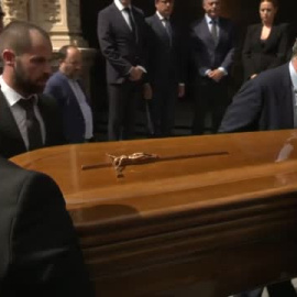 El Ayuntamiento de Sevilla acoge la capilla ardiente de María Jiménez