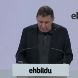 Los presos de ETA y la Cumbre Iberoamericana marcan el choque entre Gobierno y PP