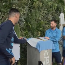 Argentina bautiza un complejo deportivo con el nombre de Leo Messi