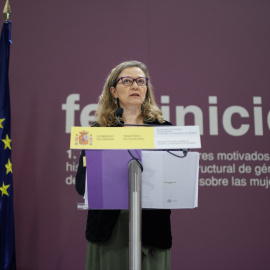 Igualdad alerta del peligro del verano para las mujeres maltratadas