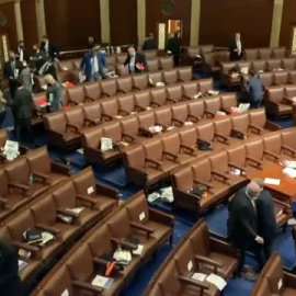 Donald Trump, imputado por cuatro delitos por sus maniobras para invalidad su derrota ante Biden