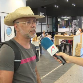 Carreteras, estaciones y aeropuertos a tope por el puente de la Asunción