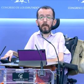 Echenique: "La decisión de Bildu es un paso importante en contraste con lo que está haciendo la derecha"