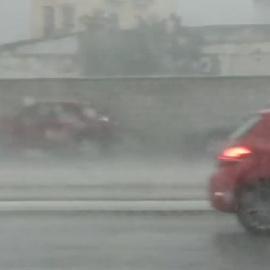 Una tormenta de granizo deja grandes destrozos en un pueblo de Sevilla
