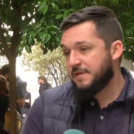 Consumo quiere analizar con las compañías que controlan las redes sociales el impacto que tienen en los adolescentes