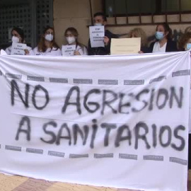 Reabre el centro de salud de La Coma con vigilancia policial después de la última agresión a una doctora