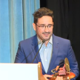 Bayona recibe el premio Máquina del Tiempo en Sitges por su trayectoria