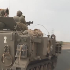 Las tropas israelíes se preparan para invadir Gaza mientras miles de civiles se agolpan en el paso de Rafah