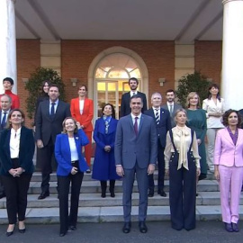 Así ha sido la primera foto de familia del nuevo Gobierno