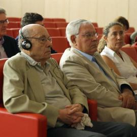 El expresidente del Palau de la Música Félix Millet (i) junto al exdirector administrativo del Palau de la Música Jordi Montulll (2d) y su hija, la exdirectora financiera del Palau de la Música, Gemma Montull (d), en el Auditorio de la Ciut