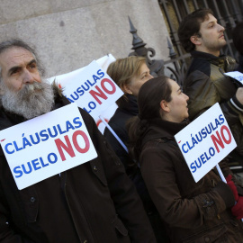 Una protesta de afectados por las cláusulas suelo.- EFE