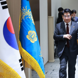 El ministro de Defensa surcoreano, Kim Yong-hyun, a su llegada a la oficina presidencial en Seúl.