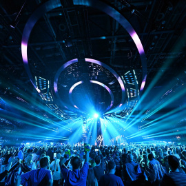 Dilja, representante de Islandia, canta "Powerbeats" durante la segunda semi-final de Eurovisión, a 11 de mayo en Liverpool. / Peter Kneffel / Dpa