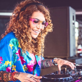 Sofía Cristo DJ