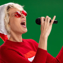 ¿Qué sería de la Navidad sin una buena canción? Fuente: stockking / Freepik.