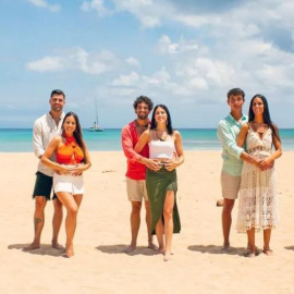 Los programas de citas en España llegaron de la mano de las televisiones privadas. Uno de los formatos de más éxito es la Isla de las Tentaciones, impulsado por Telecinco en 2020. (Fuente: Mediaset España).