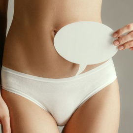 El himen es un tejido situado cerca de la abertura vaginal y, a pesar de los mitos que lo rodean, no se tiene que perforar tras el coito. (Fuente: Master1305 / Freepik).